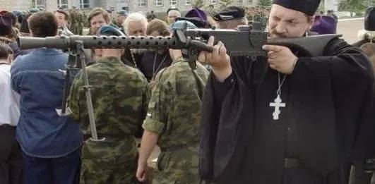 ยูเครนแลกเปลี่ยนนักบวชออร์โธดอกซ์หนึ่งคนโบสถ์ของพระสังฆราชแห่งรัสเซียสำหรับทหารยูเครน 28 นาย