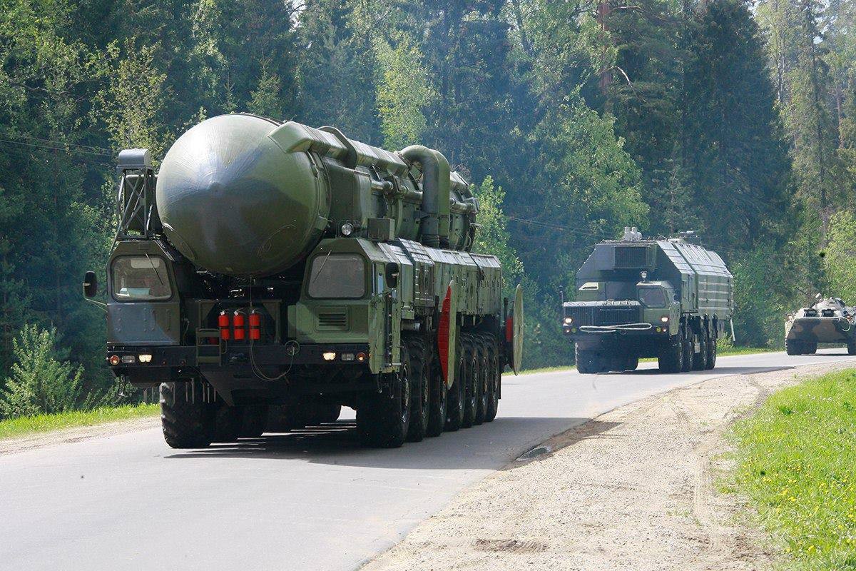 🤯 รัสเซียและเบลารุสลงนามในเอกสารการติดตั้งอาวุธนิวเคลียร์ทางยุทธวิธีในสาธารณรัฐเบลารุส